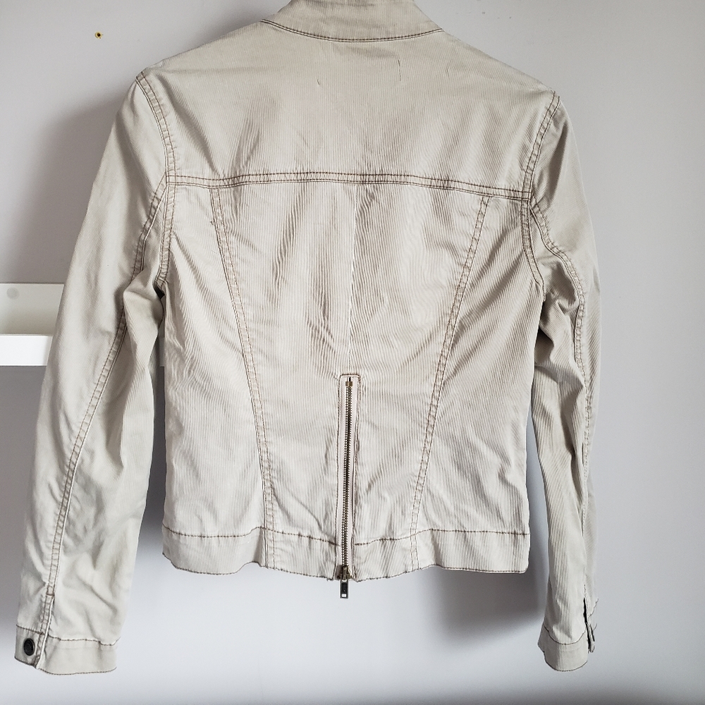 GLO jeans Cream Utility Jacket with Contrast Stitching - Picture 5 of 8